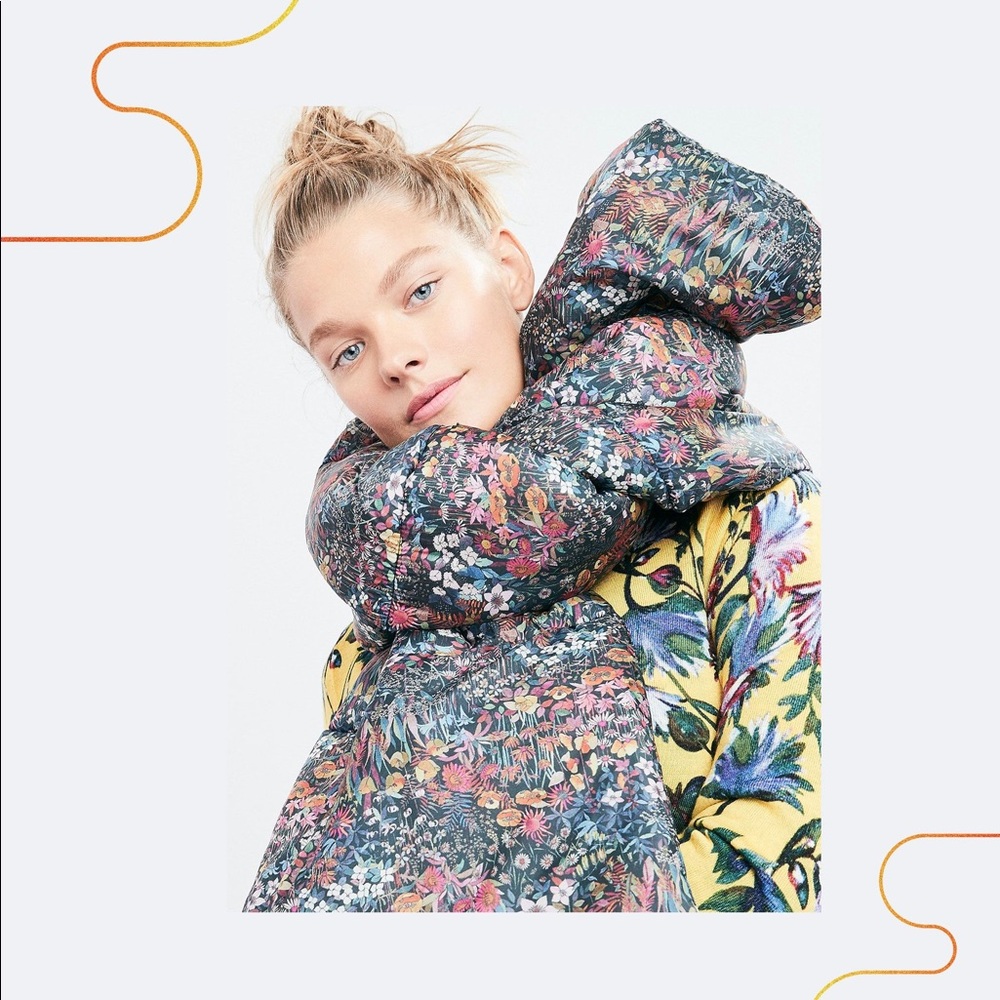 COPY - J. Crew Puffer Scarf In Liberty Floral Womenโs